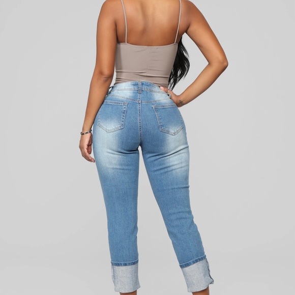 Fashion Nova “Eddy boyfriend jeans” size 3 - Picture 3 of 6